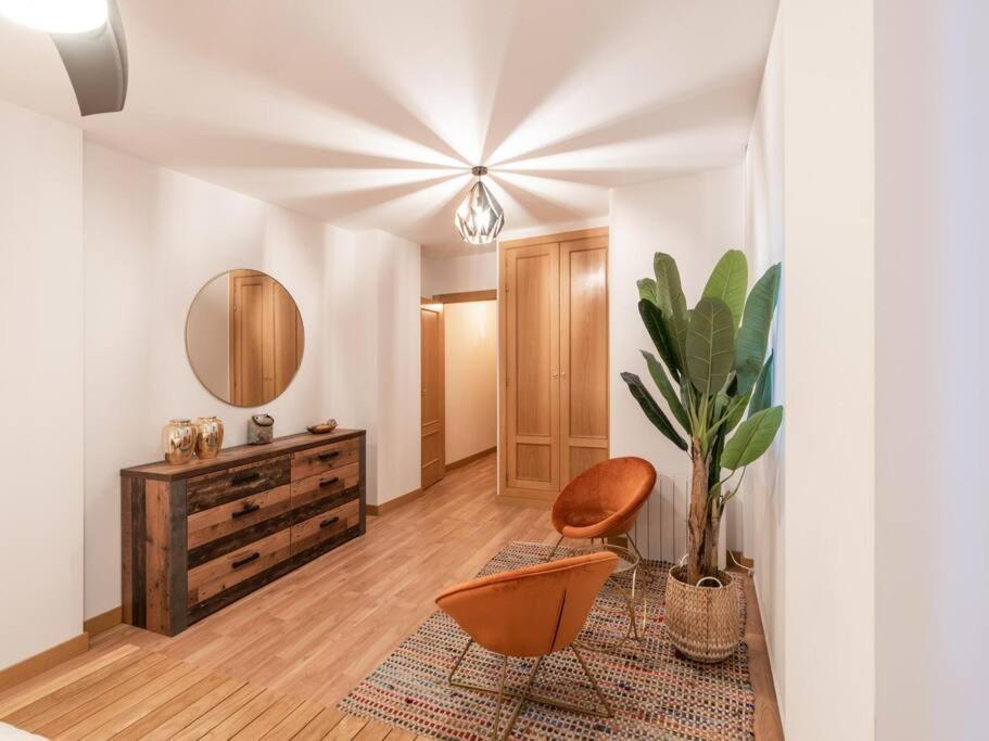 Duplex Cueva De Lobos By Clabao Apartment Logrono Luaran gambar
