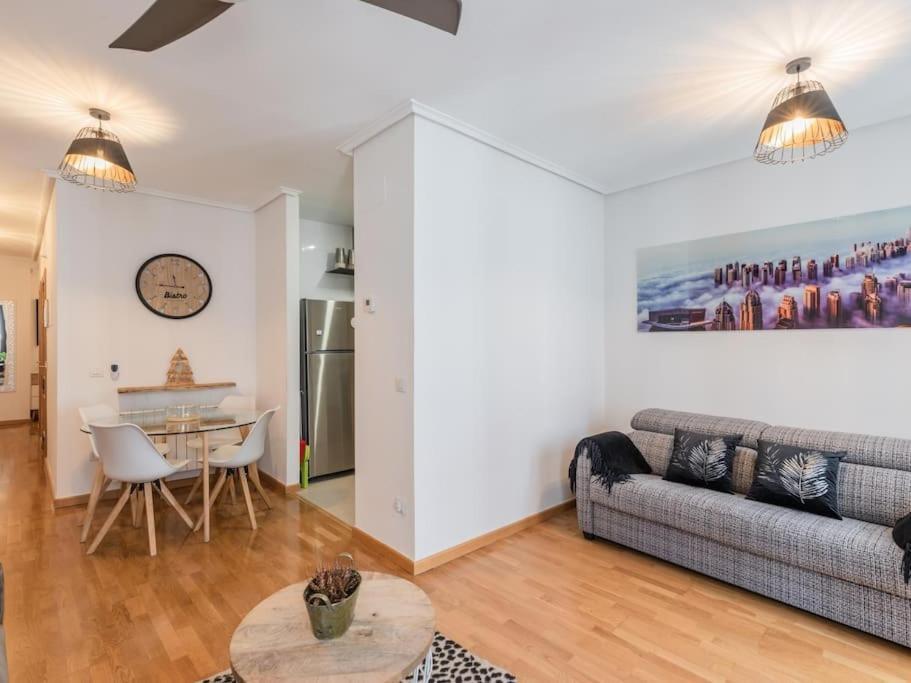 Duplex Cueva De Lobos By Clabao Apartment Logrono Luaran gambar